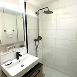 Alps Scenic Views And Concierge By Swisshut Thun