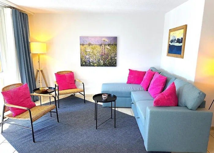 Alps Scenic Views And Concierge By Swisshut Feriehus *